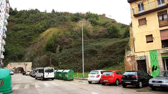 El Ayuntamiento presenta un proyecto para recuperar la finca situada junto al 'Túnel'