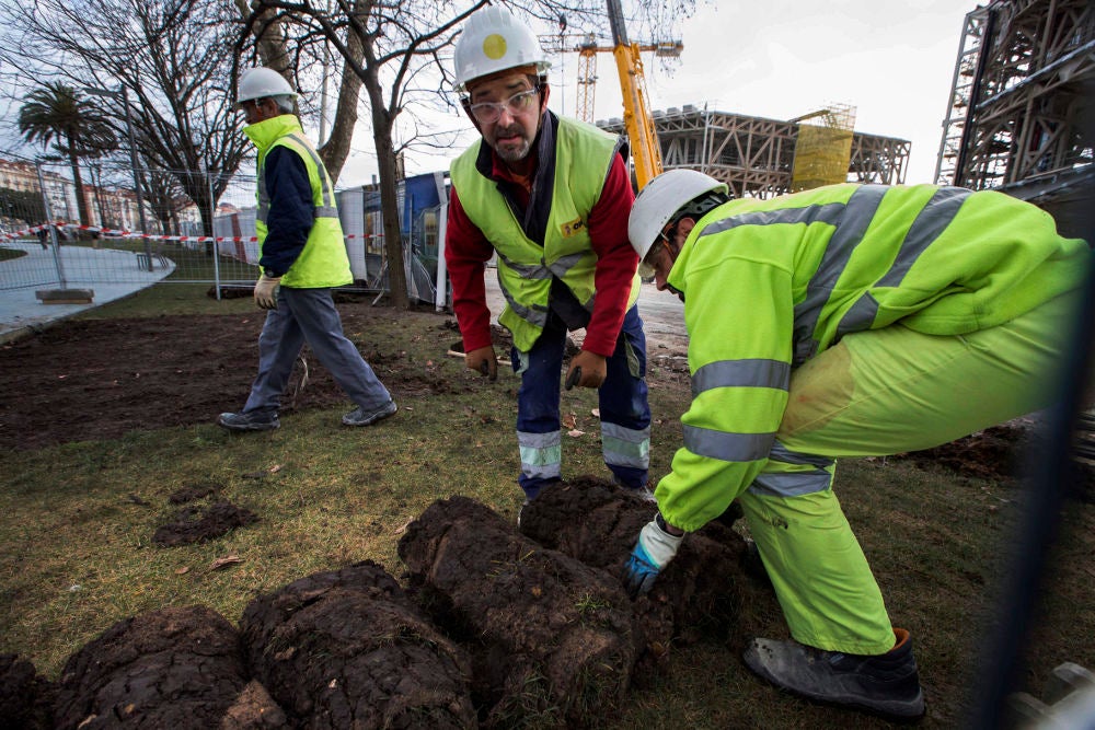 Los Jardines de Pereda se acercan veinte metros más al borde del mar