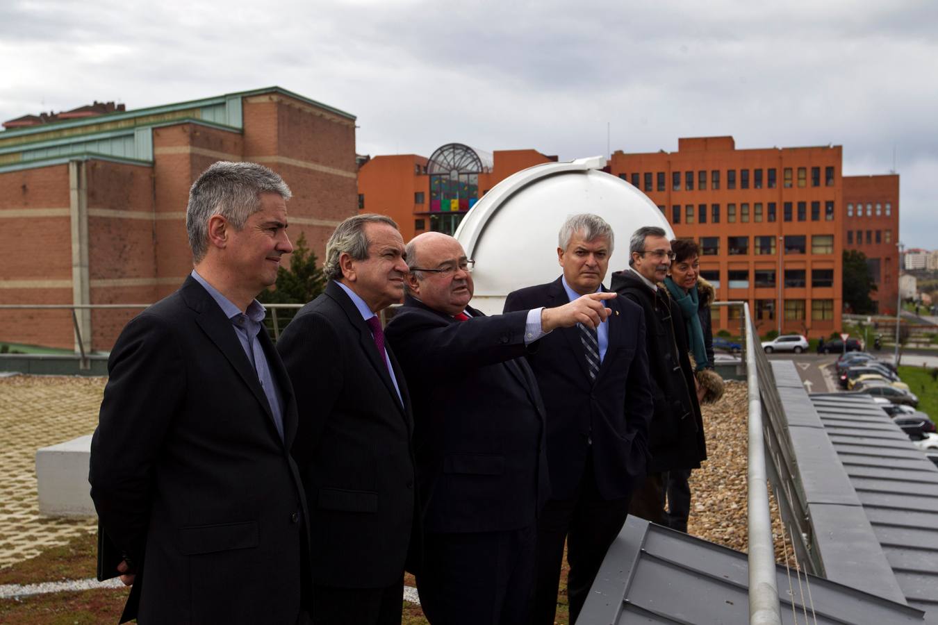 El Instituto de Física demanda recursos para "seguir cosechando éxitos"