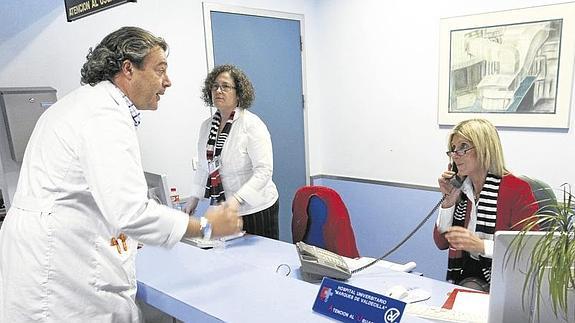 Hospitales y centros de salud registran una media de catorce quejas de pacientes al día