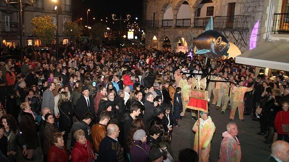 El 'Entierro de la Sardina' pondrá el sábado el epílogo al Carnaval de Laredo