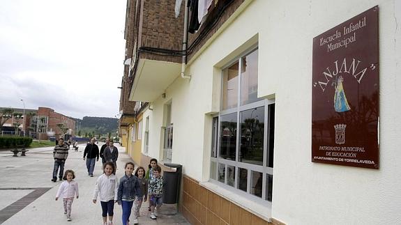 La escuela pública Anjana mantiene su oferta de plazas pese a las obras de ampliación