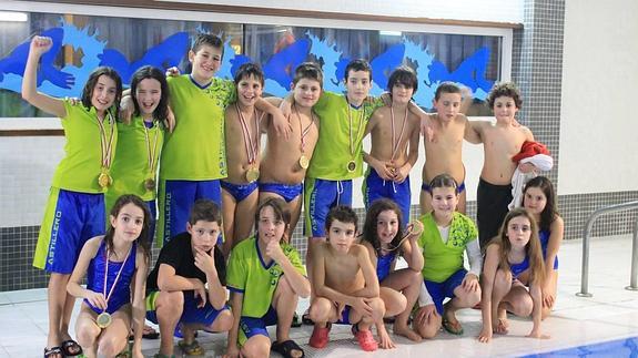 Los benjamines, al agua