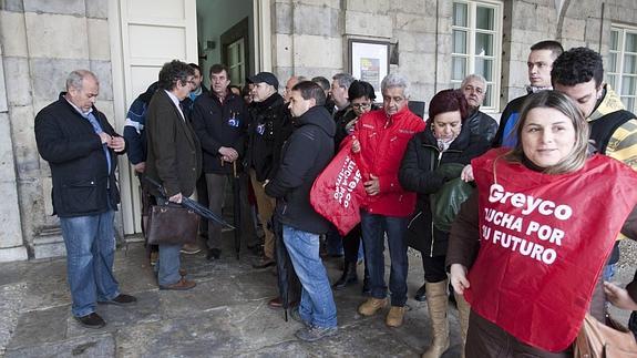 El Pleno aprueba por unanimidad una moción de apoyo a la plantilla de Greyco