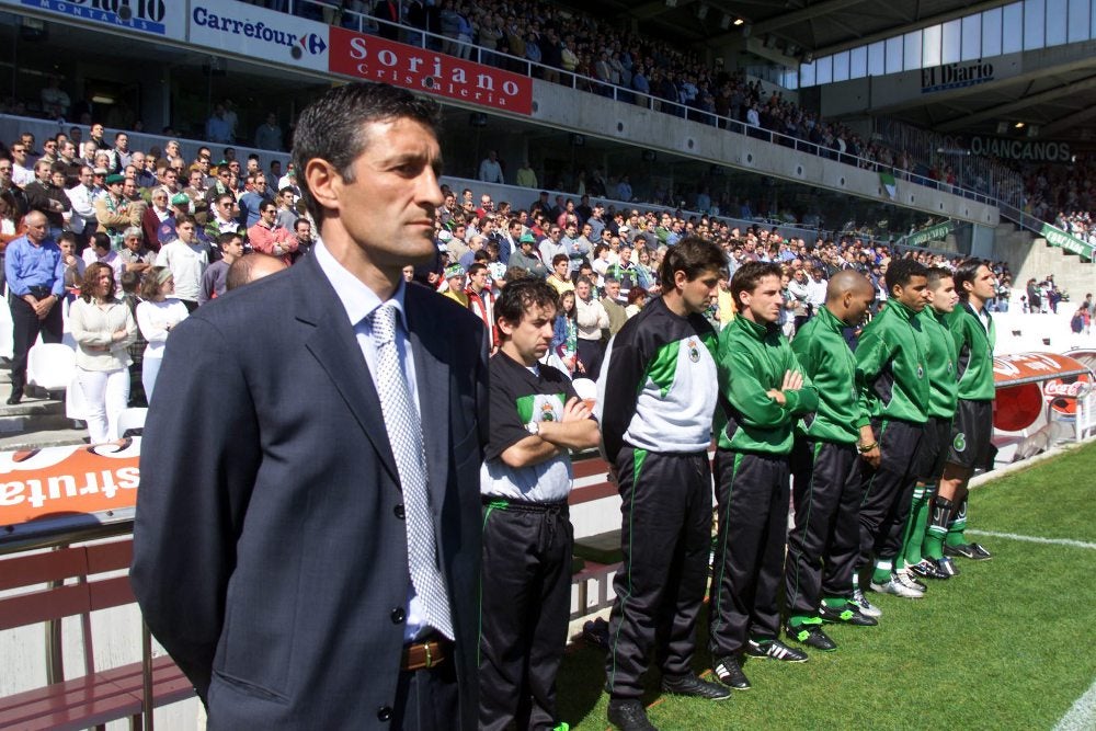 Setién confía en Munitis, que le recuerda a cuando él debutó con el Racing