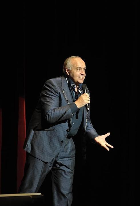 TVE le extiende la alfombra roja a Moreno