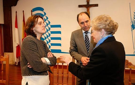 Frialdad entre Diego y Ruiz Salmón en su encuentro en la Fundación Asilo