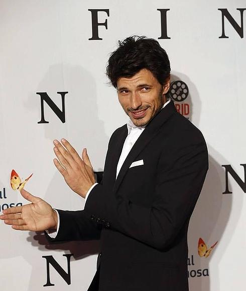 Velencoso, primera portada masculina de Elle