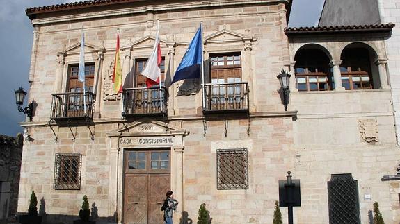 San Vicente cerró el presupuesto de 2014 con 151.000 euros de superávit