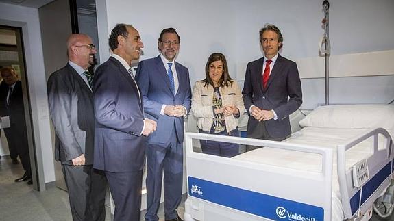 Rajoy garantiza la financiación íntegra de las obras de Valdecilla