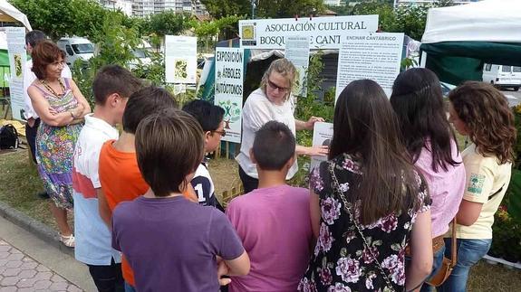 Mercado de artesanía y ecológico para la Semana Santa de Laredo