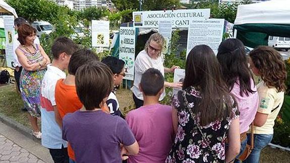 Laredo organiza un mercado ecológico y otro de artesanía cántabra