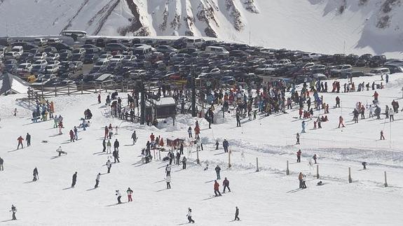 Las instalaciones de Cantur recibieron en marzo un 44,4% más de visitas