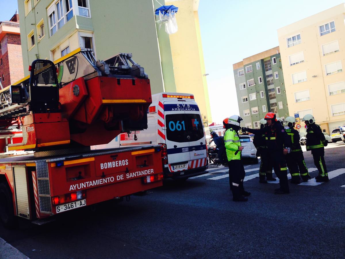 Un matrimonio intoxicado por inhalación de gases en un pequeño incendio