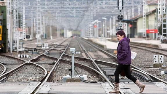 Arrecian las protestas por la supresión de la parada de Reinosa del tren Madrid-Santander