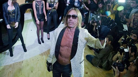 Iggy Pop sacude la Semana de la Moda de Sao Paulo