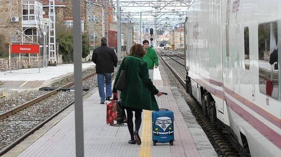 Renfe restablece los antiguos horarios y paradas en Reinosa