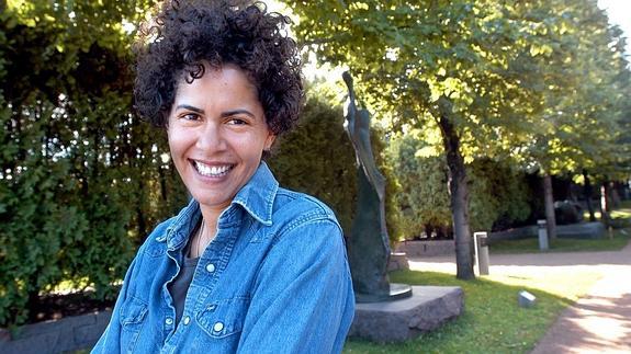 La artista Julie Mehretu dirigirá este verano un taller en la Fundación Botín