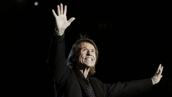 Raphael cumple 72