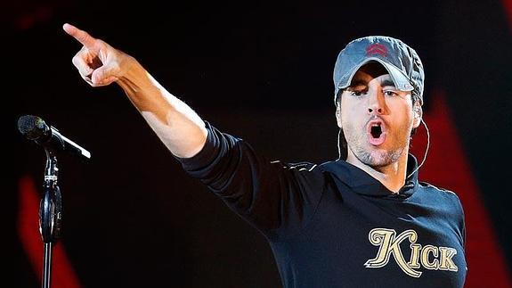 Enrique Iglesias, el rey de Twitter en España