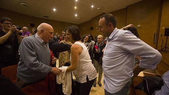 "Hay que perder el miedo al 24-M porque nos roban el presente y el futuro"