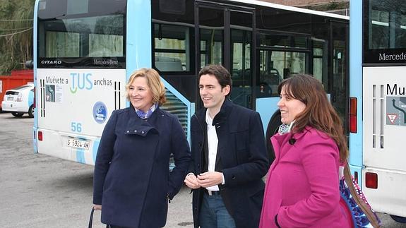 Casares quiere mejorar y reducir el coste de la OLA y fomentar el transporte público