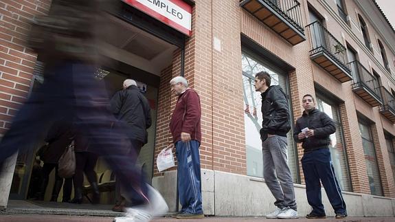 La afiliación a la Seguridad Social de extranjeros sube un 2,15 % en abril