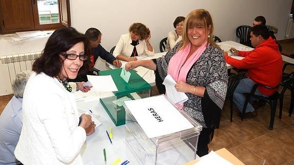 La gobernabilidad de Medio Cudeyo queda a merced de los pactos