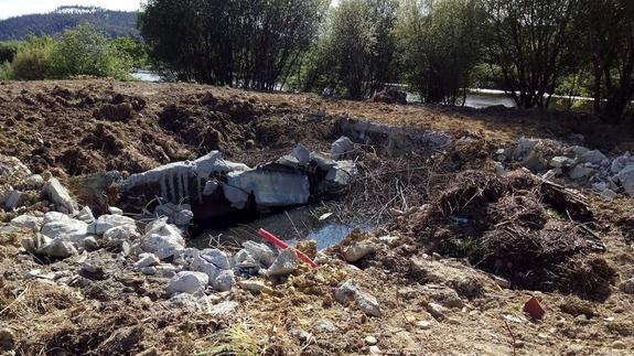 Equo Cantabria denuncia "graves vertidos" sobre la ría del Pas