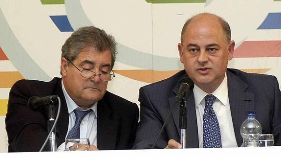 Blas Mezquita y Gómez de Liaño salen del consejo de administración de Sniace