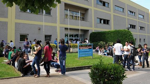 La UC ofrece cursos de verano sobre temática laboral gratis para desempleados