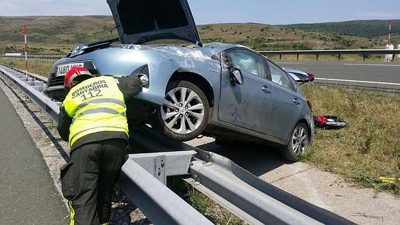 El reventón de una rueda provoca un accidente con cuatro heridos en la A-67