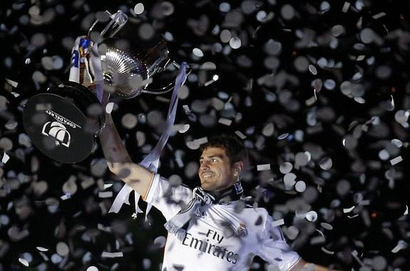 Iker Casillas deja el Real Madrid, según RTVE