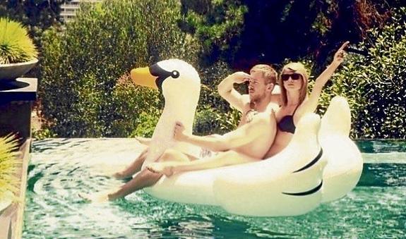 Taylor Swift y su chico ya no se esconden