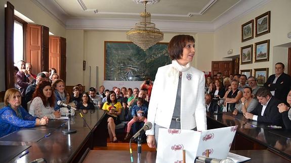 Josefina González gobernará Los Corrales desde la "transparencia y la participación ciudadana"