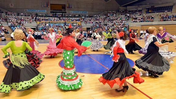 Todo a punto para la 'macrofiesta' de los centros cívicos