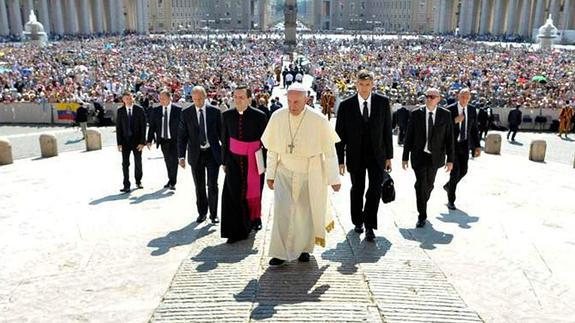 El Papa no cesa en su lucha contra la pederastia