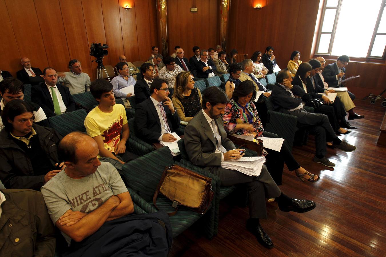 La Audiencia Provincial da aire al Racing