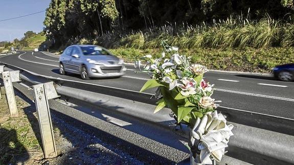 Tráfico estudia nuevas medidas tras otra víctima mortal entre Colindres y Ramales