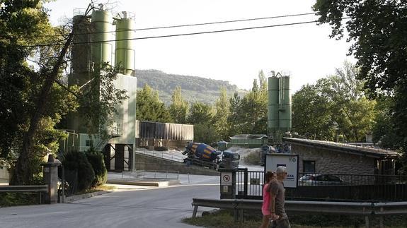 Fernández Rosillo desmantelará la planta de hormigón