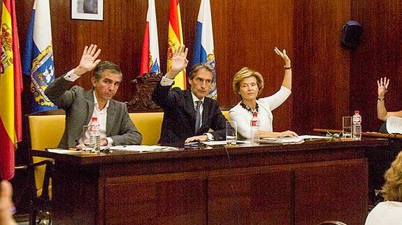 El PP restringe los sueldos por liberación laboral a los portavoces municipales