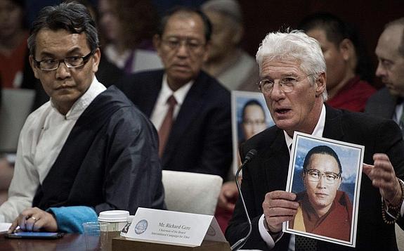 Richard Gere clama contra China por la muerte de un lama tibetano