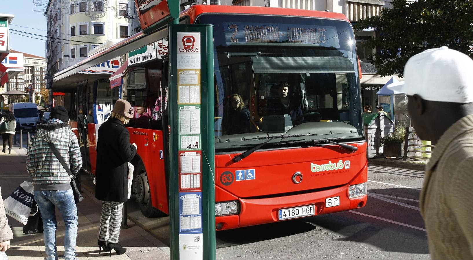 El Torrebús le cuesta al Ayuntamiento 800.000 euros