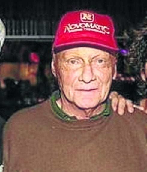 Niki Lauda disfruta en Ibiza