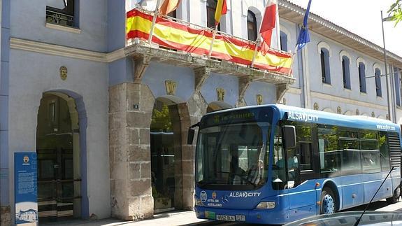 El 'Música en Grande' ofrece cuatro rutas de bus para ir a los conciertos por dos euros