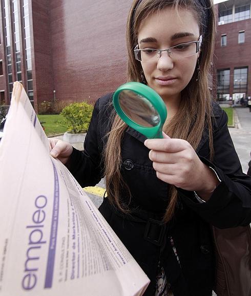 El paro bajó un 2,6% en Cantabria entre abril y junio