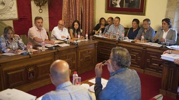 El Pleno de Camargo aprueba una modificación de crédito de 105.000 euros