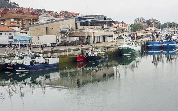 Salvamento Marítimo rescata a un pesquero de San Vicente a la deriva