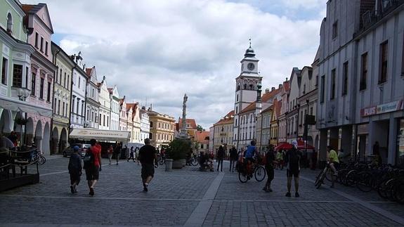 "Poca circulación y paisajes de ensueño, con multitud de lagos y de ríos"