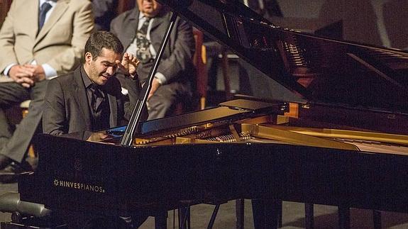 Juan Pérez, segundo español que gana el Concurso Internacional de Piano Paloma O'Shea